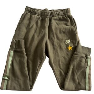 Nike Flight Olive Green Track Joggers with Yellow Star “Nike stories”